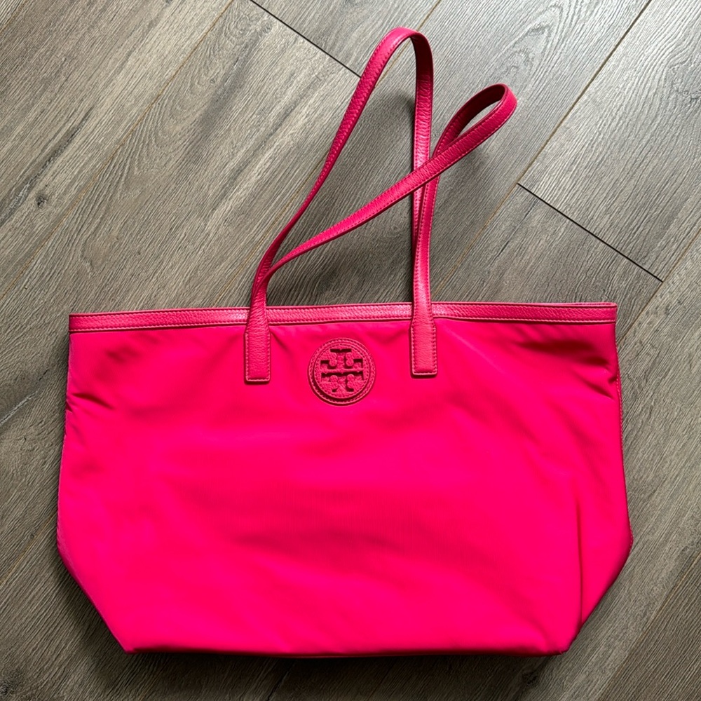 Tory Burch Neon Pink Nylon Shoulder Tote